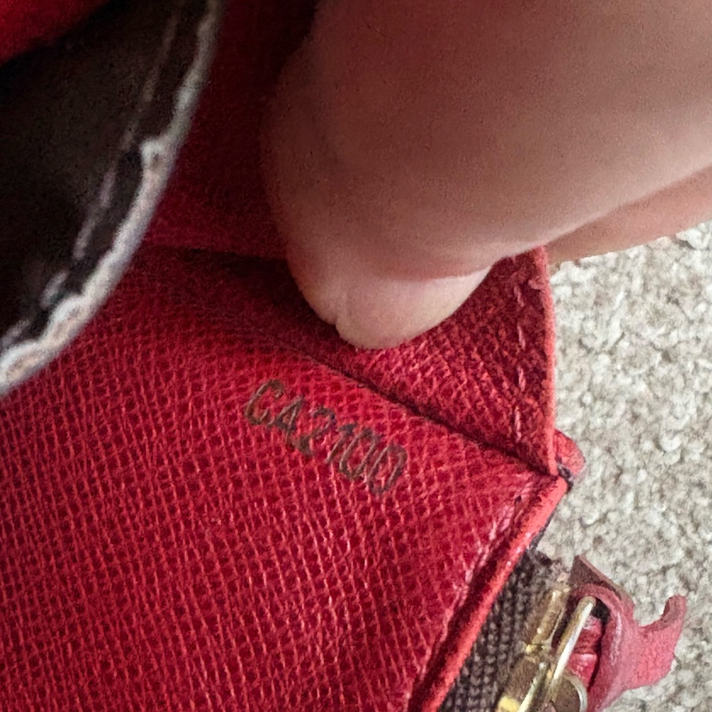 Auth Louis Vuitton Portefeuille Emily long bifold snap wallet - Picture 12 of 15